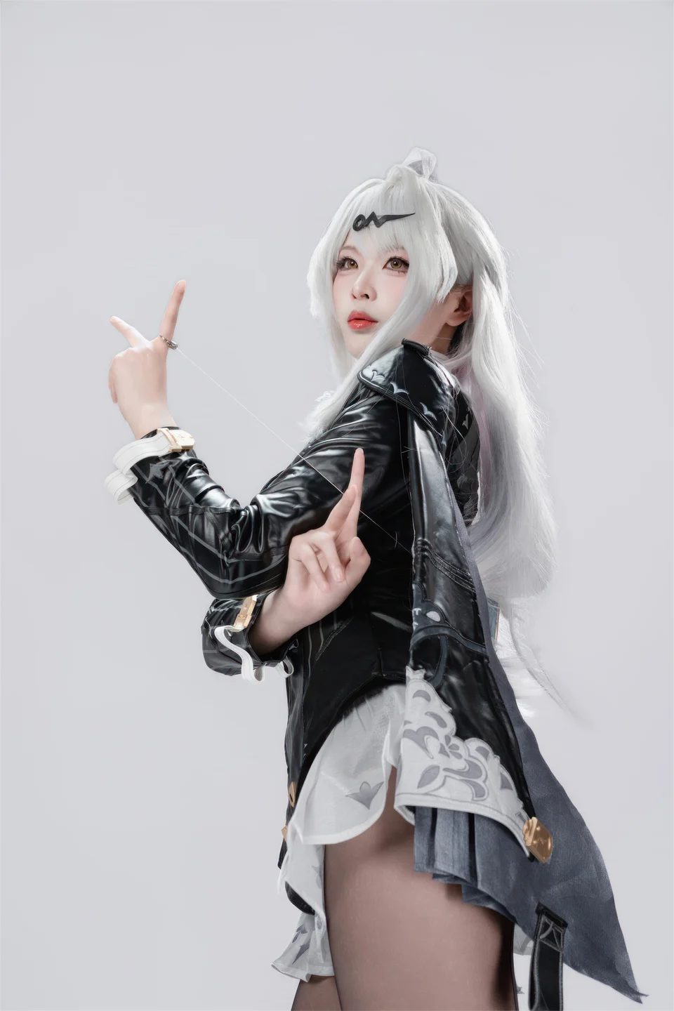 轩萧学姐_No_081_绝区零·仪玄_墨形影踪_100P_378MB tg@simisebaisi 【丝足阁】020.webp